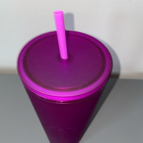 NWT Starbucks Purple Soft Touch 24oz Venti Tumbler - Picture 3 of 4